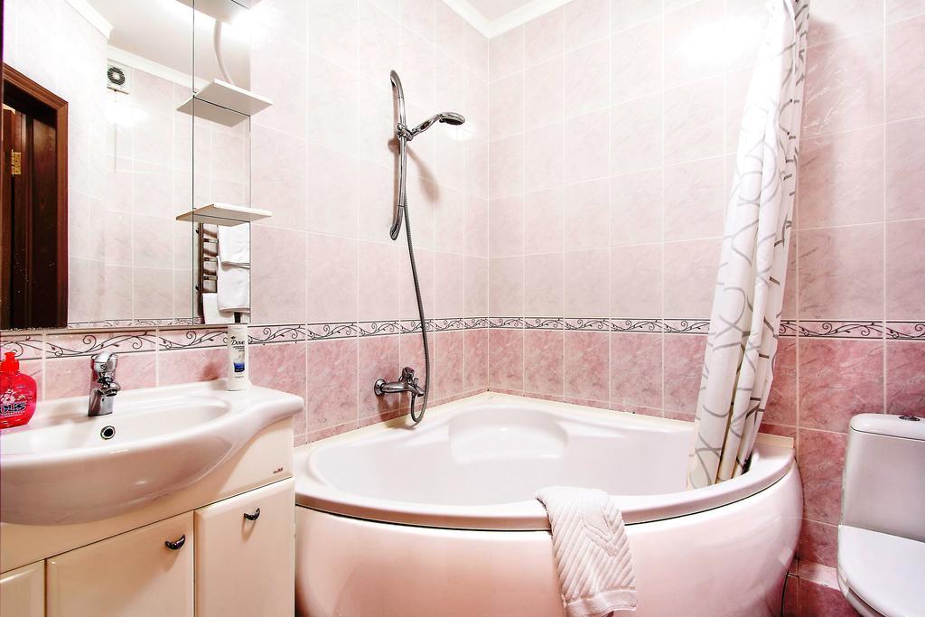 Apartment In Complex Korona On Knyazhyi Zaton 21 Kyiv Room photo
