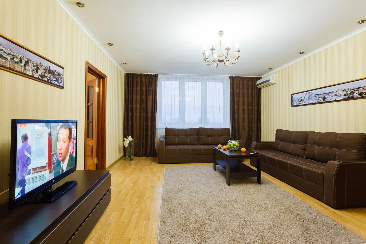 Apartment In Complex Korona On Knyazhyi Zaton 21 Kyiv Exterior photo