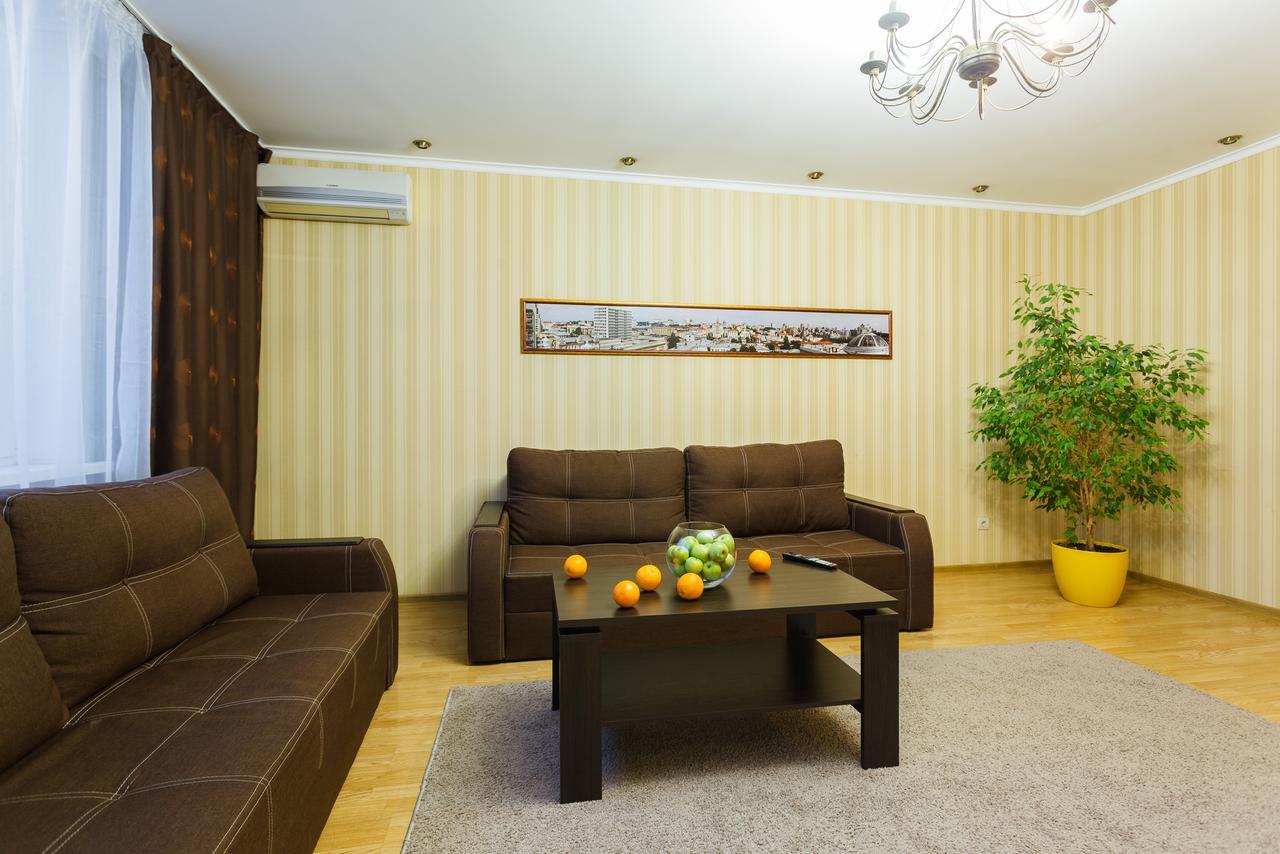 Apartment In Complex Korona On Knyazhyi Zaton 21 Kyiv Exterior photo