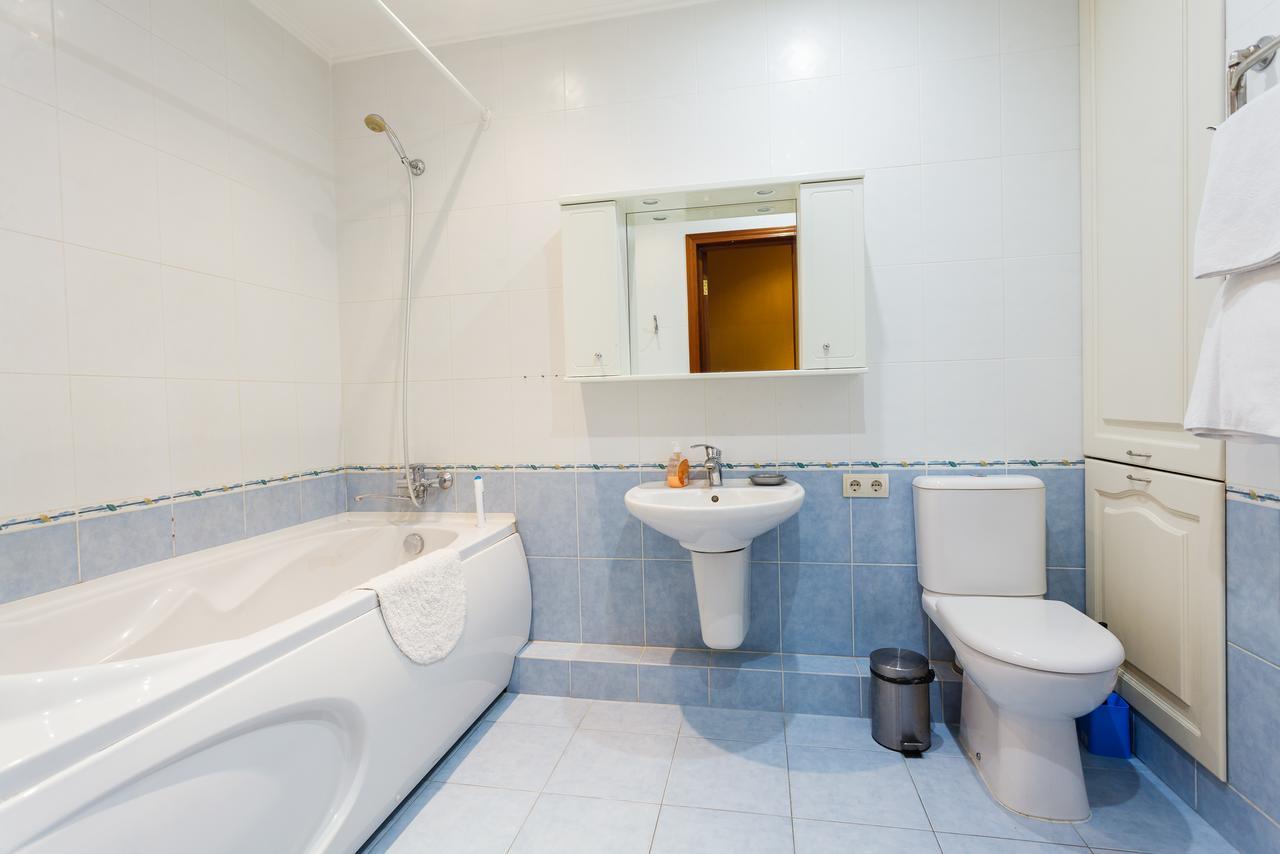 Apartment In Complex Korona On Knyazhyi Zaton 21 Kyiv Exterior photo